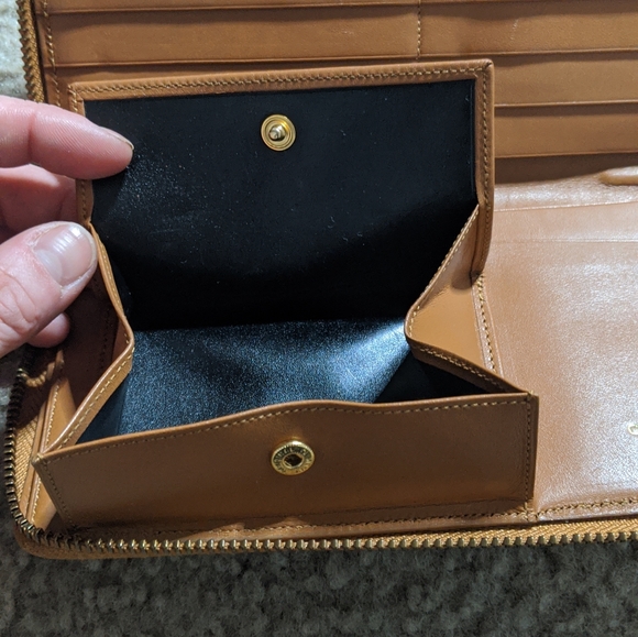 CdG Re-Issued Luxury Group Leather Long Wallet - Picture 5 of 7